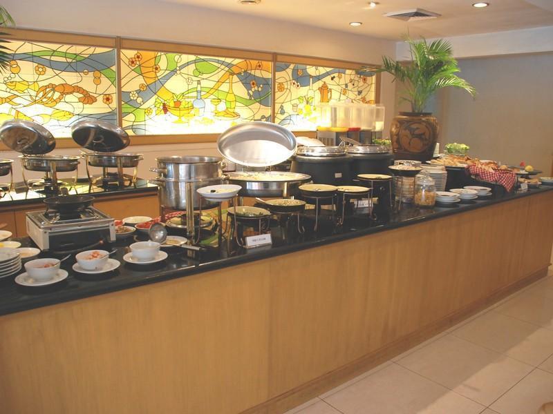 Hotel Sandjaja 巨港 外观 照片