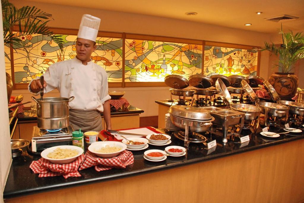 Hotel Sandjaja 巨港 外观 照片
