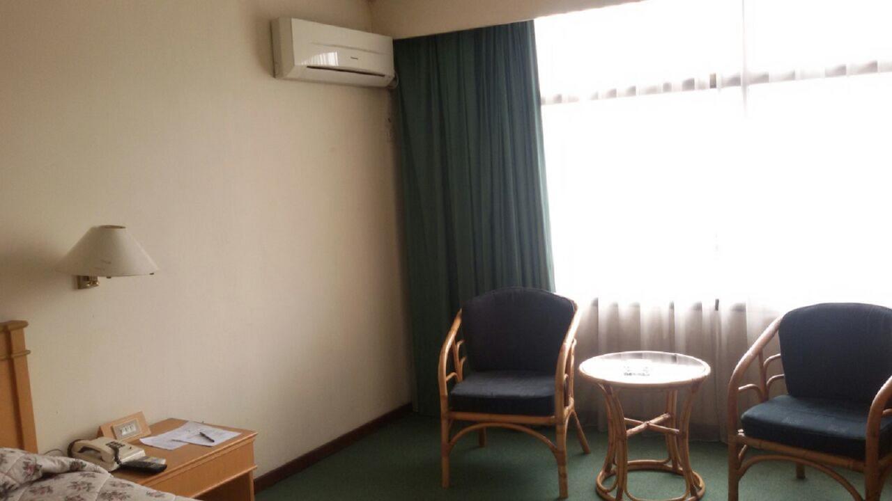 Hotel Sandjaja 巨港 外观 照片