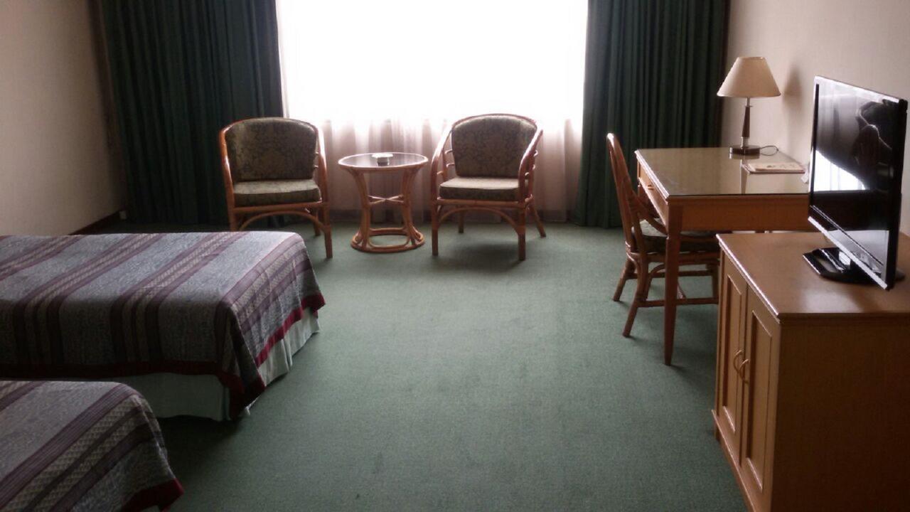 Hotel Sandjaja 巨港 外观 照片